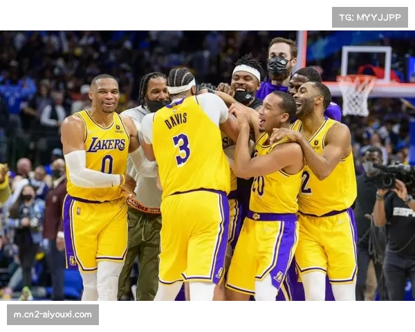 湖人新星文森特季前赛闪耀全场展控卫风采助球队展现新活力